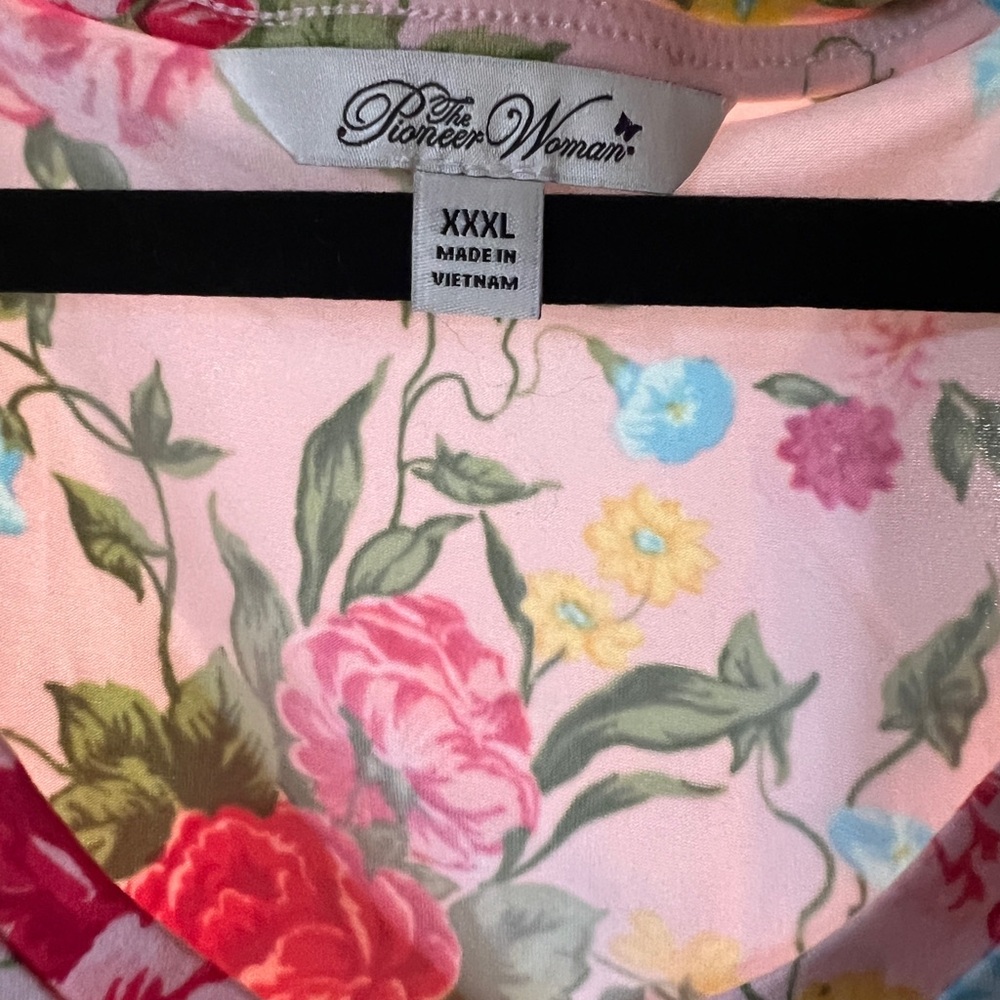 The Pioneer Woman Pink Floral Top - Picture 5 of 5